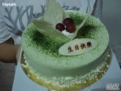 抹茶慕斯-圣安娜饼屋