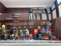 -泡泡玛特POPMART(杭州乐堤港店)