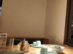-偶屋里钵少爷(时代广场店)