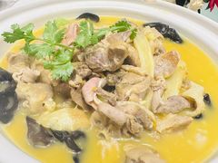 -鑫巴蜀小镇 · 水煮鱼专研店(玉桥店)