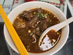 咖喱牛腩面-牛记咖喱美食(十月初五日街店)