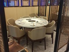 -七欣天香辣蟹火锅(闵行浦江欢乐颂店)