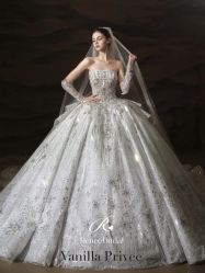 点击看大图 -Renee芮亦婚纱