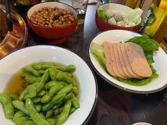 -虾弄弄海派小龙虾·牛羊蝎子火锅