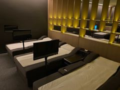 -涨巢·潮玩水疗局
