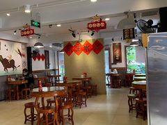 大堂-捷信牛奶甜品世家(五道口店)