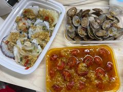 -扒虾小妹儿麻辣海鲜(宏图街店)