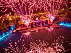 -茅山东方盐湖城景区