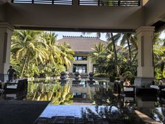 -海南清水湾莱佛士酒店