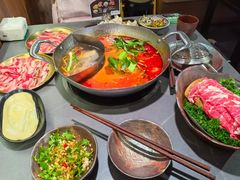 -楠小云·云南鲜菌·鲜牛自助火锅(九眼桥店)