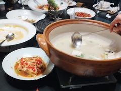 -忆江南·临江鱼馆