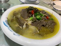 -大胡同天津菜·海肠捞饭·津门皮皮虾锅贴一绝(西姜井店)