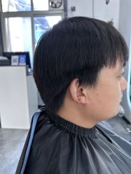 点击看大图 -VV盛妆Hair烫染造型沙龙