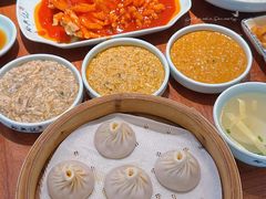 -裕兴记•蟹黄面馆(人民广场店)