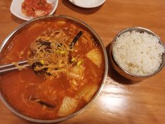 辣牛肉汤-多宾韩国料理(学衡路店)