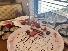 -Mark&Mars Restaurant