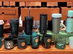 -星巴克臻选(上海合生汇1F店)