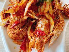 -覃记海鲜美食餐厅