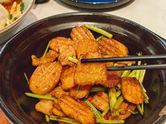 -荟廷·晶萃(陆家嘴尚悦湾店)