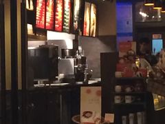 -星巴克(广州中华广场B1层店)