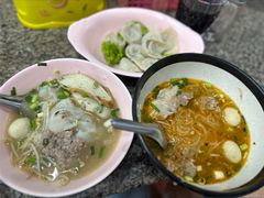 -榮泰米粉湯(Left Shop)