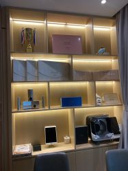 -香港倾城国际·美容美体中心