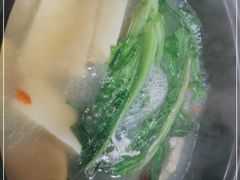 -花苑美食横琴生蚝火锅(拱北粤华路店)