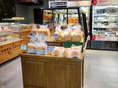 面包甜点陈列柜-麦的多生日蛋糕(花满庭店)