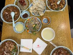 -门框胡同百年卤煮(新街口店)