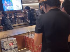 -霸王茶姬(上海恒基名人店)