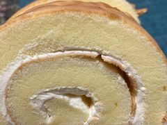 瑞士卷蛋糕-红宝石·鲜奶小方(莘庄龙之梦店)