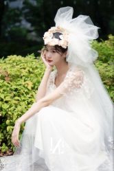 -Renee芮亦婚纱(原丽莎)