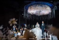 -欣薇婚纱(新源乐汇城店)