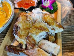 饭局招牌泰香烤鸡-Hi YOU你的饭局泰餐厅(雍和宫店)