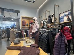 -ARC'TERYX始祖鸟(奕欧莱奥特莱斯店)