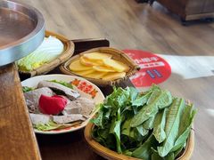 -热火朝天鲜切牛肉火锅(南强街巷店)