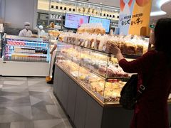 面包甜点陈列柜-BreadTalk面包新语·烘焙蛋糕(金光华广场店)