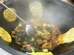 -曹丞相·地锅鸡·地锅鱼(武林店)