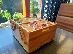-云南荟·湖畔领宴(领事馆店)