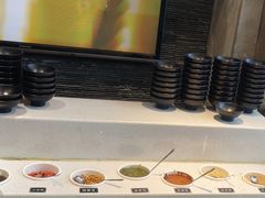 小料-沸炉重庆老火锅(军事博物馆店)