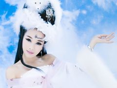 -九月鹰飞汉服摄影工作室