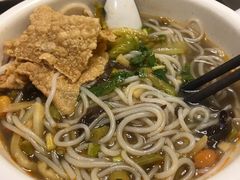 -水平有限螺蛳粉(宏达大厦店)