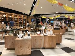 -诚品(信义店)