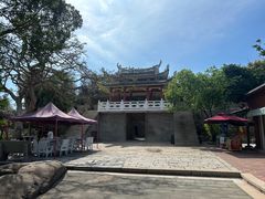 -东山风动石景区