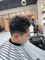 -尤司男士国潮理发馆