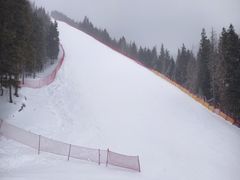 -丝绸之路山地度假区滑雪场