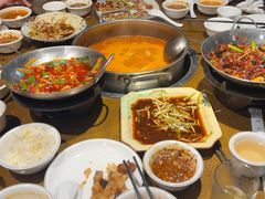 -阿婉贵州苗家酸汤鱼(梅林店)