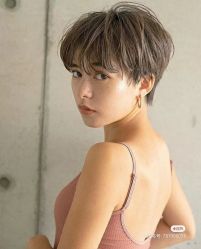 -时尚殿堂明星门店
