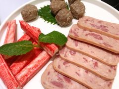 -红鼎豆捞·非遗鲍皇汤火锅(宝丰路店)