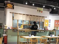 -上海世纪汇广场